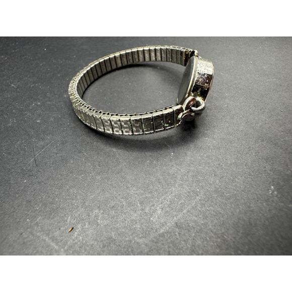 Vintage Rare Trifari 17 Jewels Chain Bracelet Watch Silver Tone White Dial main image 10